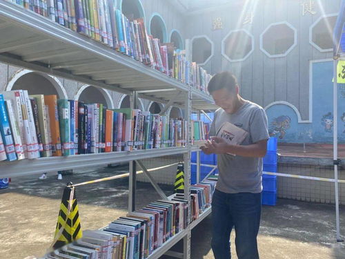 流動圖書車再次駛入民眾社區 豐富閱讀生活，文化大篷車邀您共賞書香